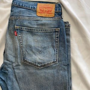 Levi jeans
